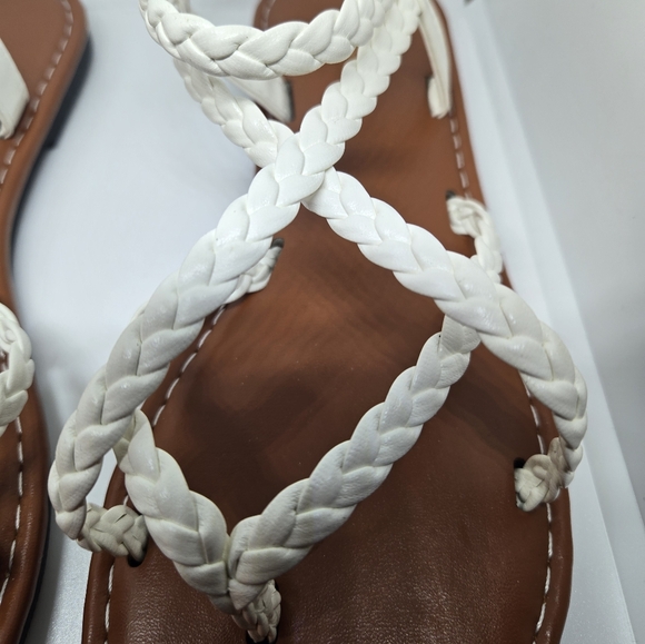 Women's White Braided Sandals - Picture 4 of 5